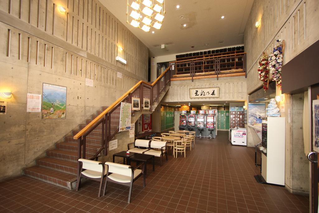 Hotel Chalet Ryuo Yamanouchi  Eksteriør bilde